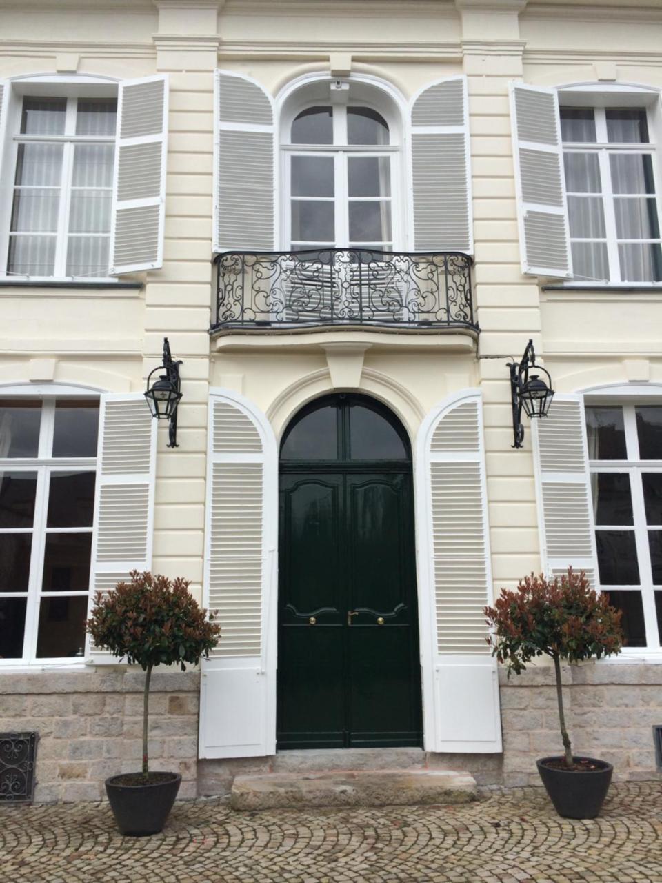 Entre Cour Et Jardin Bed and Breakfast Arras Buitenkant foto